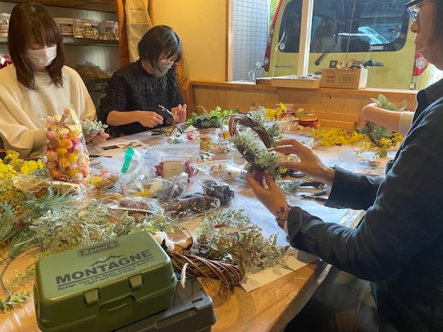 京都遊び場，リースづくりワークショップ京都，クリスマスイベント